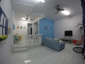 Отель Little Blue House Kemaman  Cukai